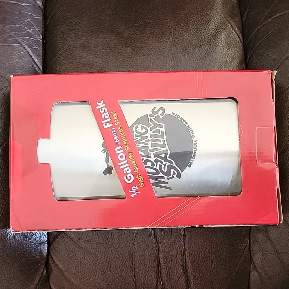 1/2 Gallon Flask NIB Stainless Steel Mustang Sally's Deadwood, SD Logo 64oz.